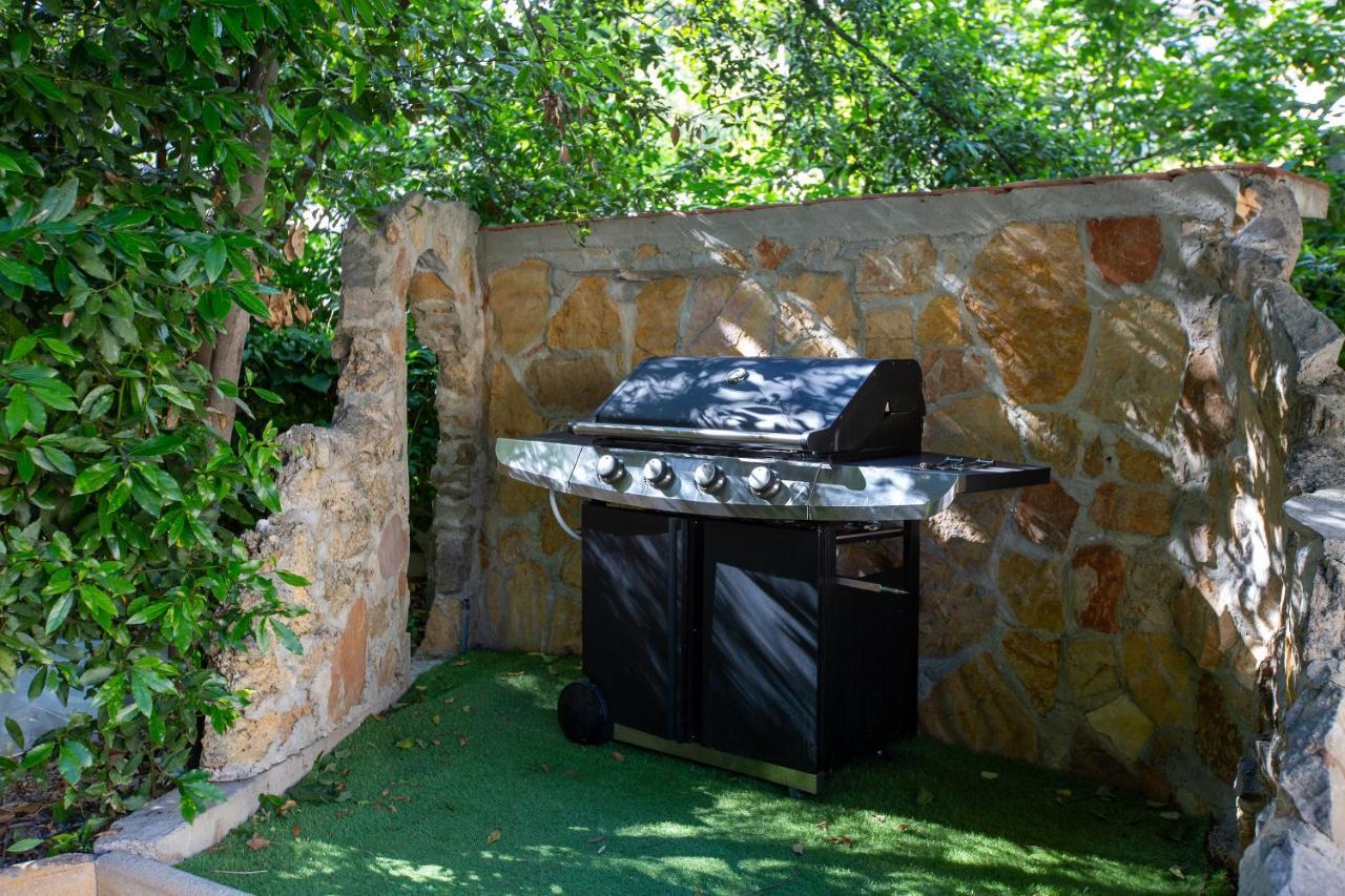 Cannes Villa Simone エクステリア 写真